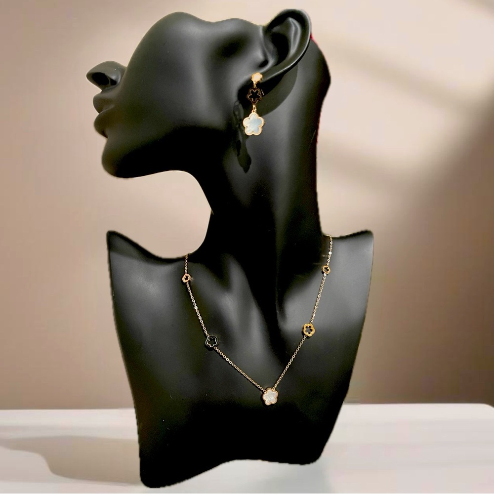 Stainless Steel Necklace and Earring Set Clover Shell Rose Gold Plated